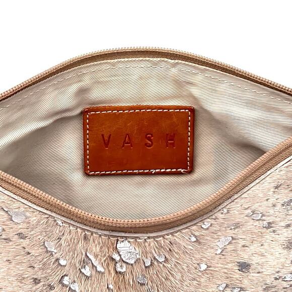 VASH Genuine Cowhide Leather Western Cream Clutch Crossbody Bag w/ Silver Detail - Picture 10 of 11